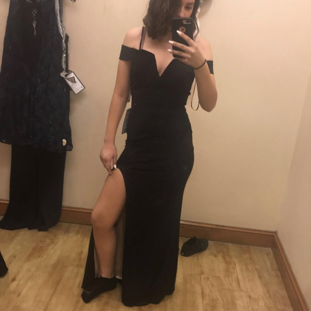 black long simple prom dress